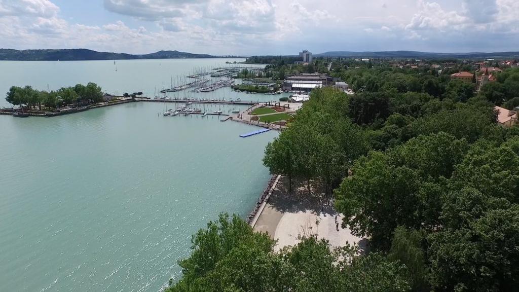 Holiday Exclusive Apartman Balatonfüred Eksteriør bilde